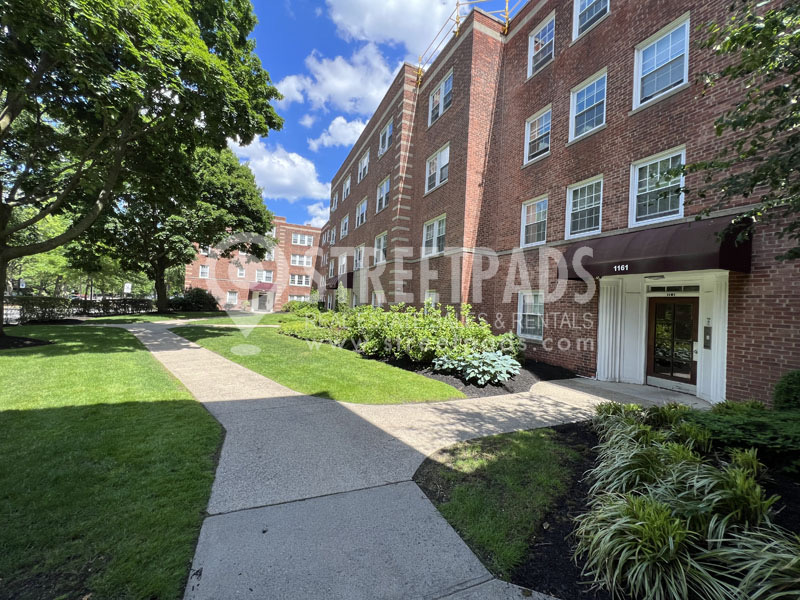 Photos of apartment on Beacon St.,Brookline MA 02446
