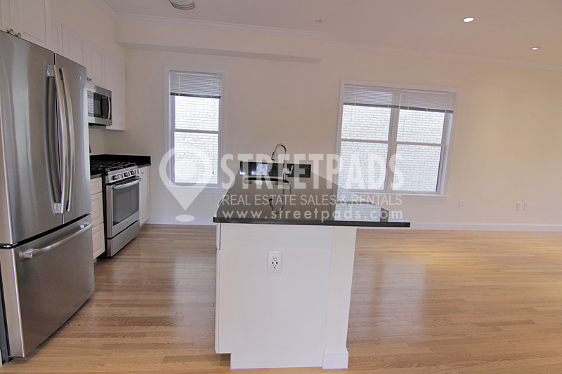 15 Langdon St, Harvard Square