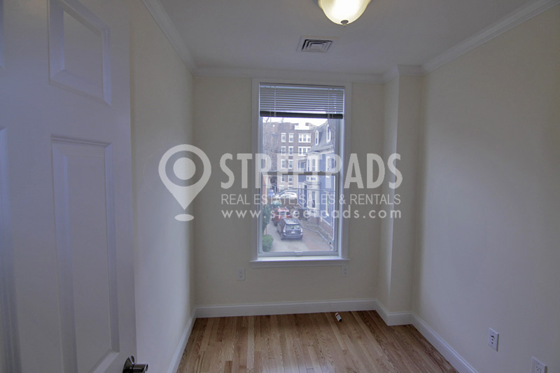 15 Langdon St, Harvard Square