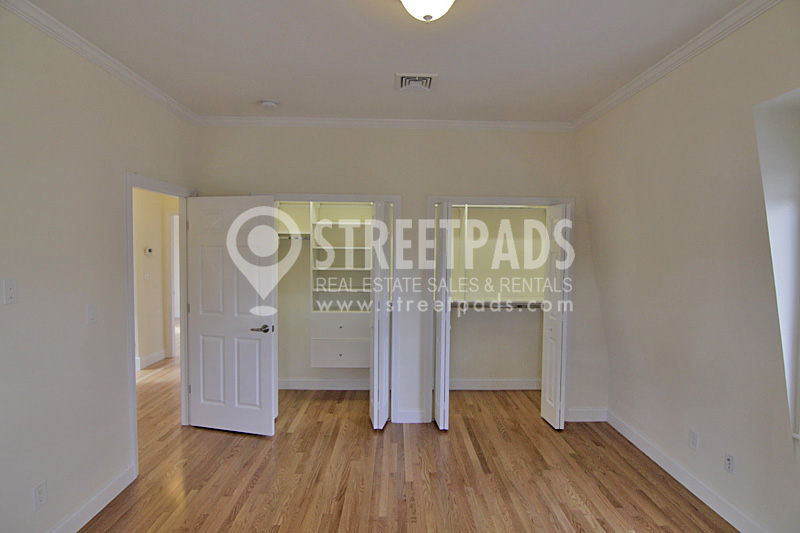 15 Langdon St, Harvard Square