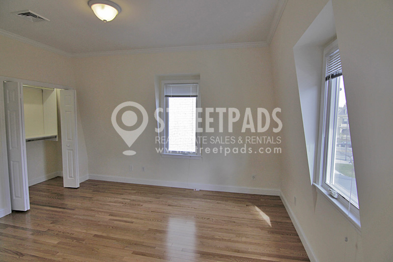 15 Langdon St, Harvard Square