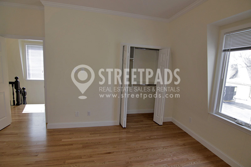 15 Langdon St, Harvard Square