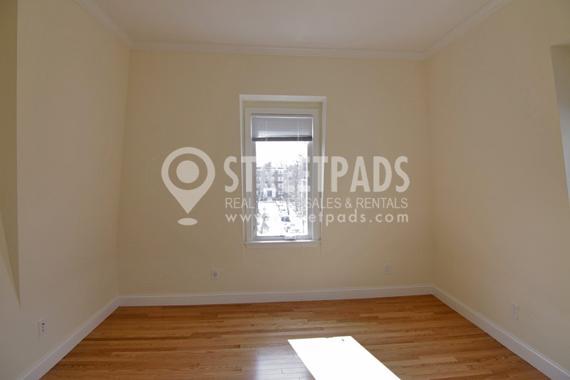 15 Langdon St, Harvard Square