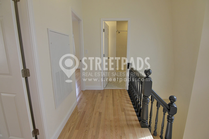 15 Langdon St, Harvard Square