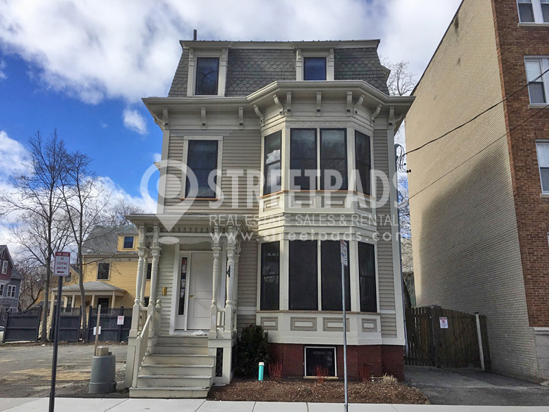 15 Langdon St, Harvard Square