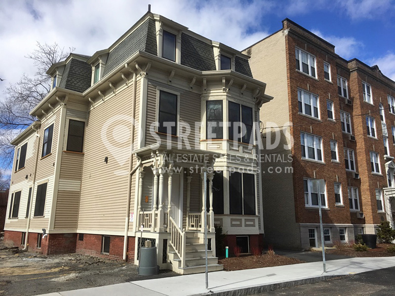 15 Langdon St, Harvard Square