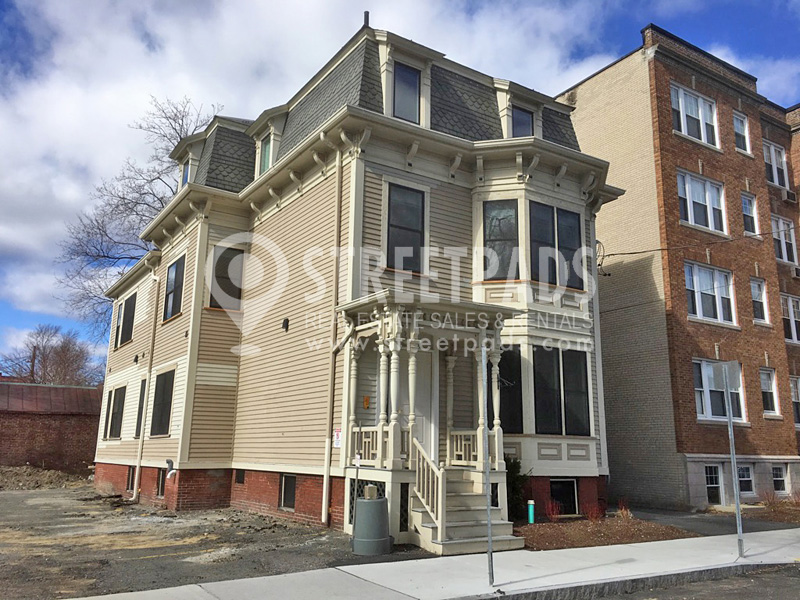 15 Langdon St, Harvard Square