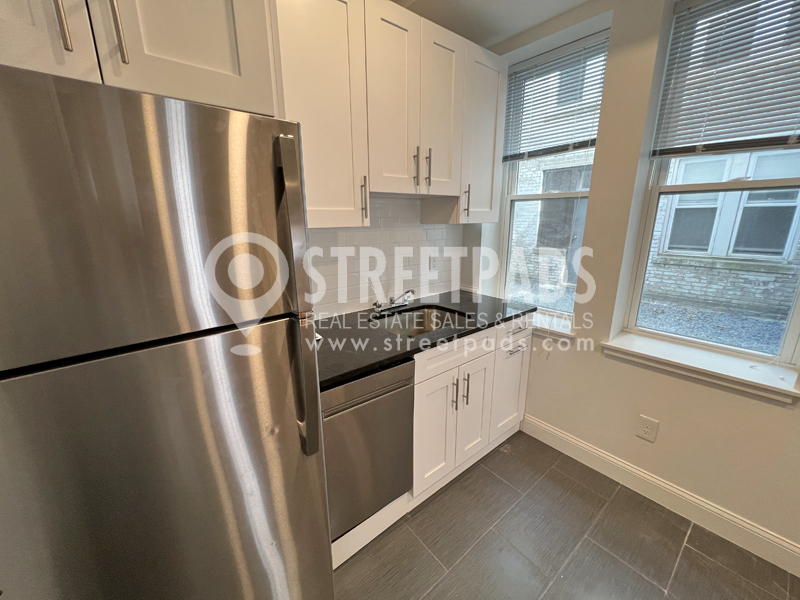 123 Sutherland Rd, Brighton