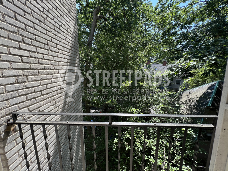 123 Sutherland Rd, Brighton