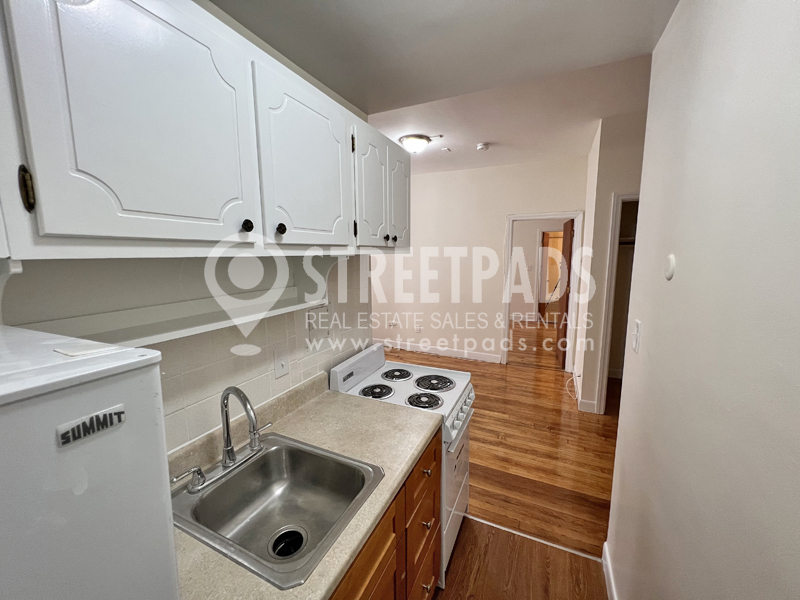 64 Brighton Ave, Allston