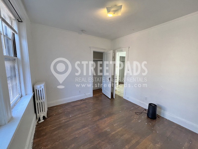 9 James St, Coolidge Corner