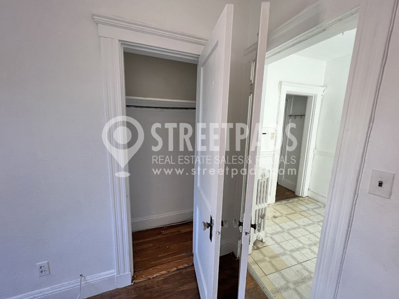 9 James St, Coolidge Corner