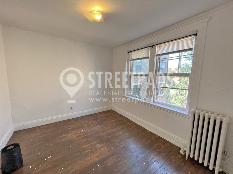 9 James St, Coolidge Corner