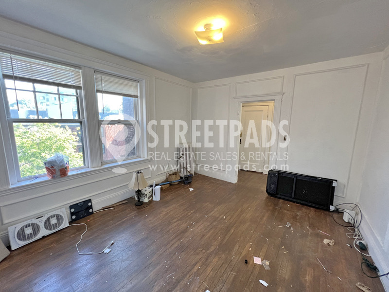 9 James St, Coolidge Corner