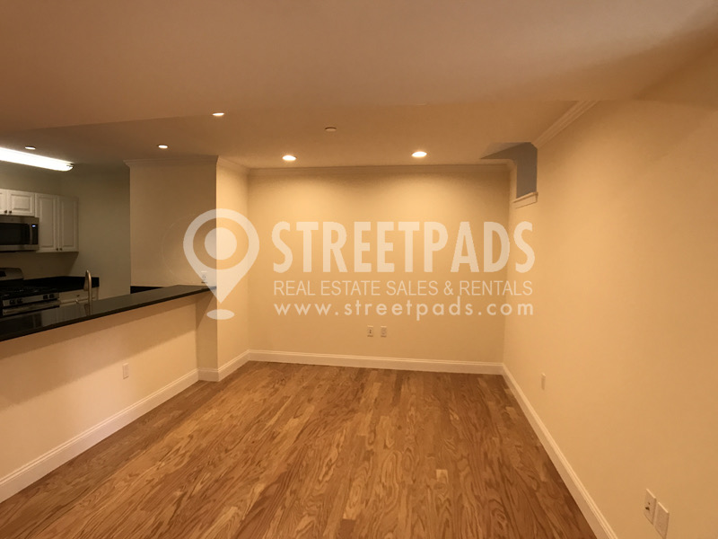 Photos of apartment on Chauncy St.,Cambridge MA 02138