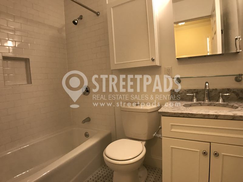 Photos of apartment on Chauncy St.,Cambridge MA 02138