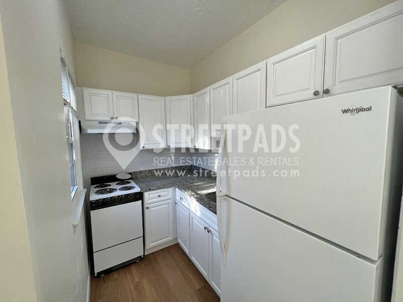 62 Huntington Ave, Jamaica Plain