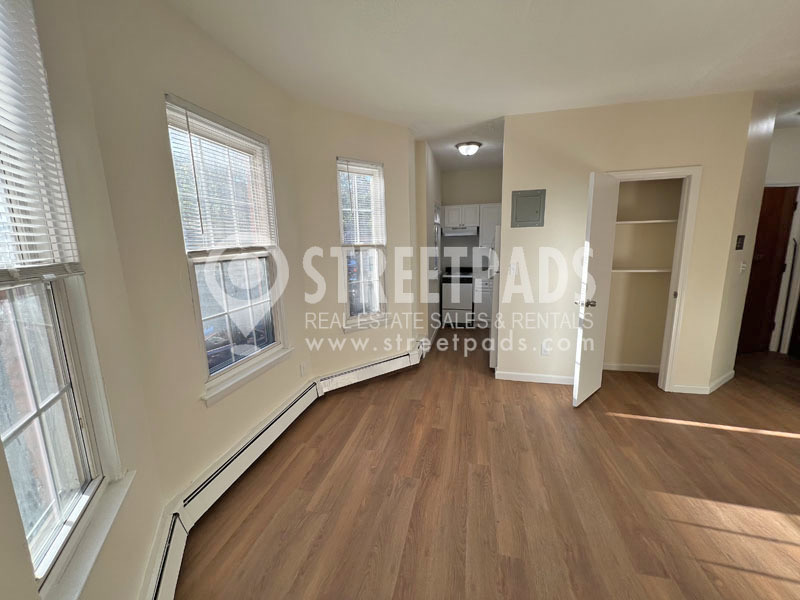 62 Huntington Ave, Jamaica Plain