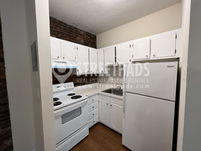 58 Huntington Ave, Jamaica Plain