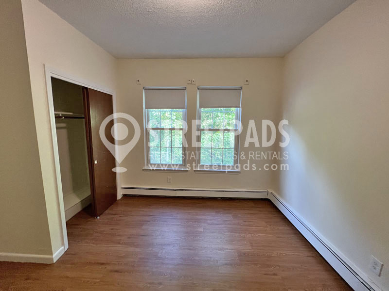 58 Huntington Ave, Jamaica Plain