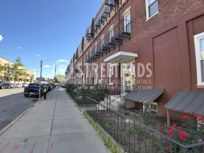 164 North Beacon St, Brighton