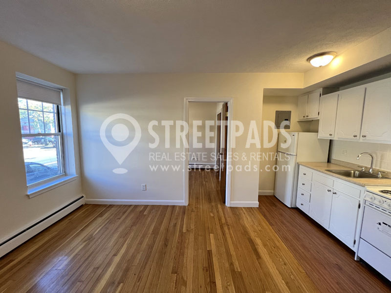 164 North Beacon St, Brighton