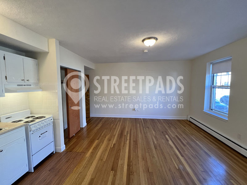 164 North Beacon St, Brighton