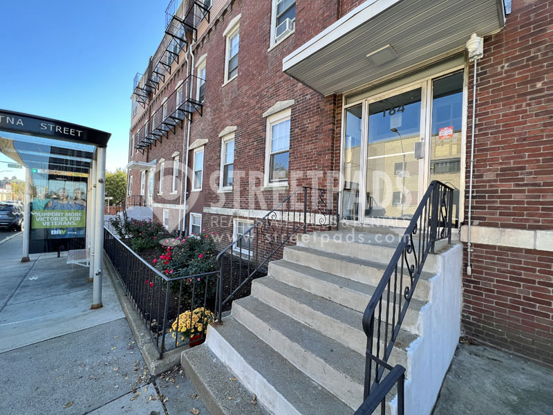 164 North Beacon St, Brighton