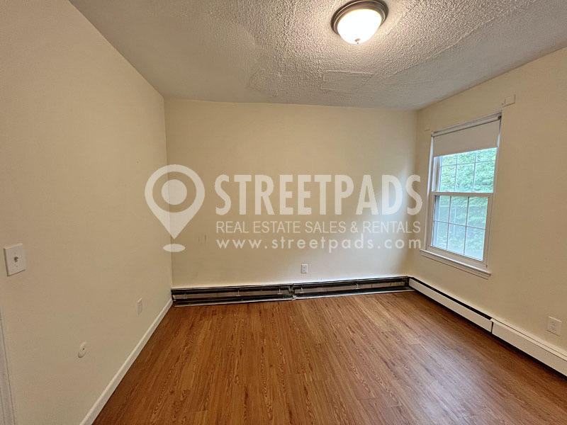 70 Huntington Ave, Jamaica Plain