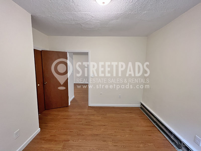 70 Huntington Ave, Jamaica Plain