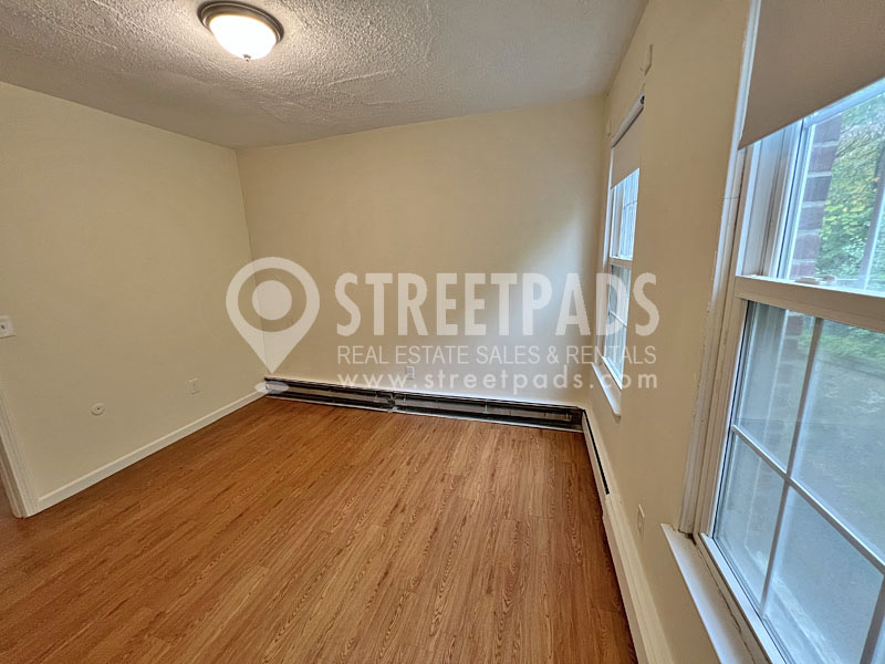 70 Huntington Ave, Jamaica Plain