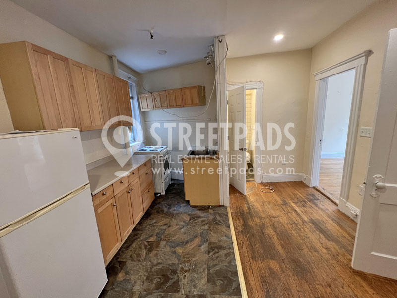 Photos of apartment on Commonwealth Ave.,Boston MA 02215