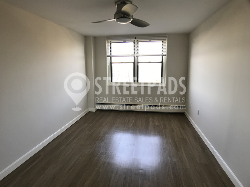 700 Huron Ave, West Cambridge