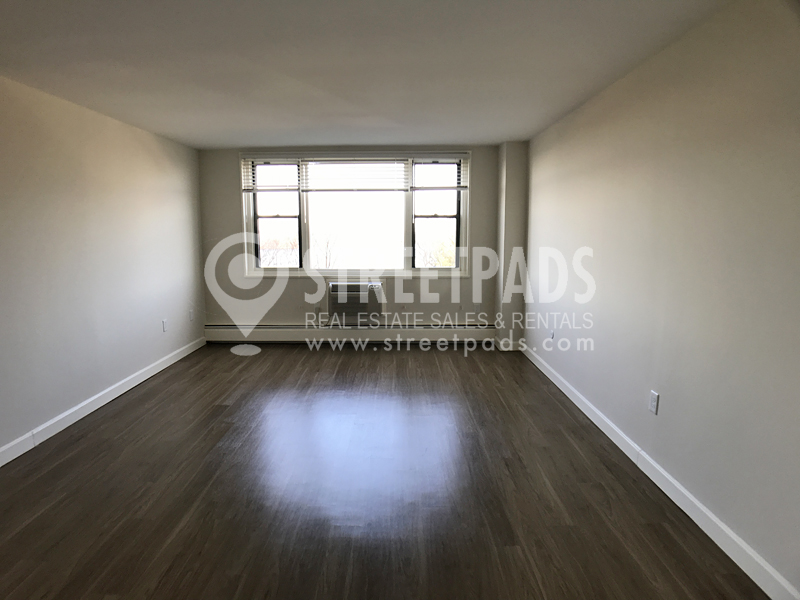 700 Huron Ave, West Cambridge