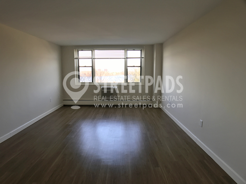 700 Huron Ave, West Cambridge