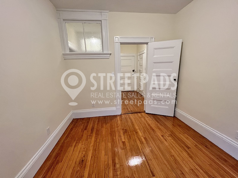 2 Ware St, Harvard Square