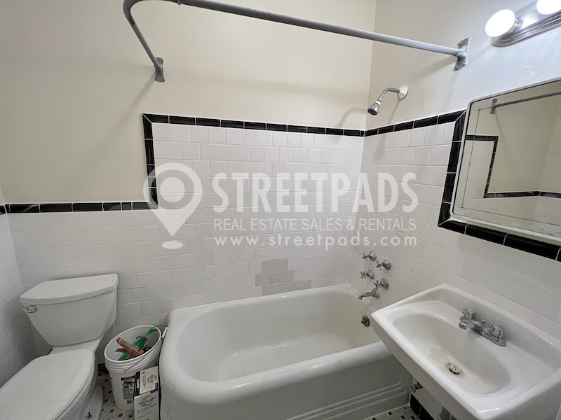 2 Ware St, Harvard Square