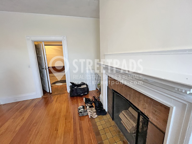 2 Ware St, Harvard Square