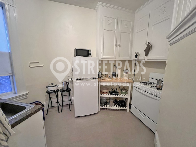 2 Ware St, Harvard Square