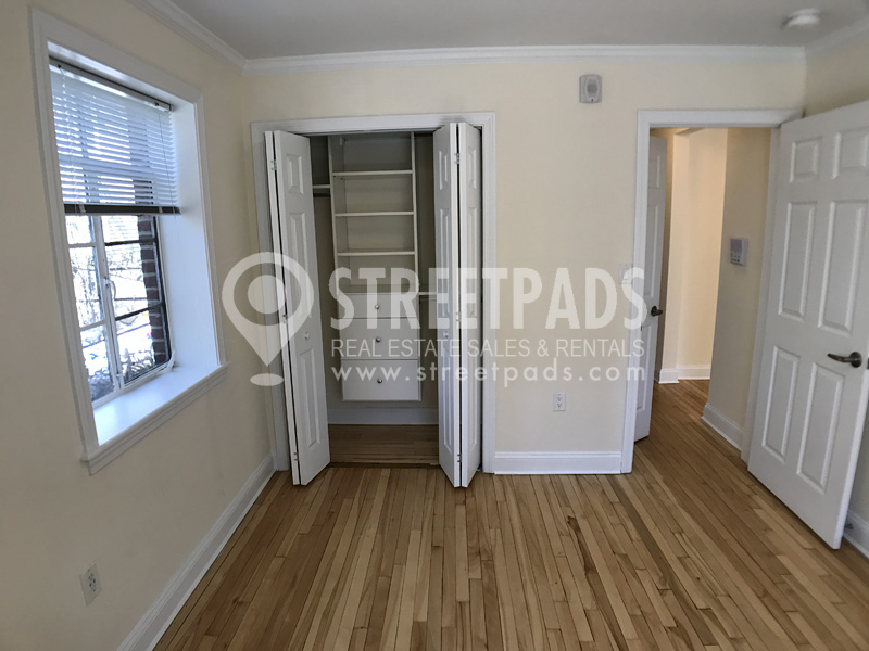 50 Alton Pl, Coolidge Corner