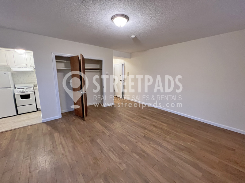 Photos of apartment on Commonwealth Ave.,Boston MA 02135
