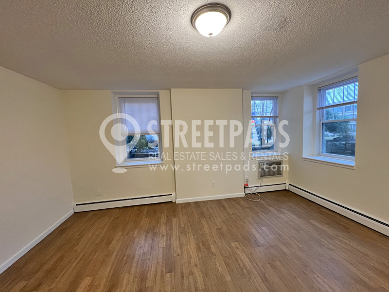 Photos of apartment on Commonwealth Ave.,Boston MA 02135