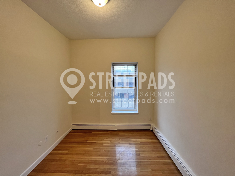 168 North Beacon St, Brighton