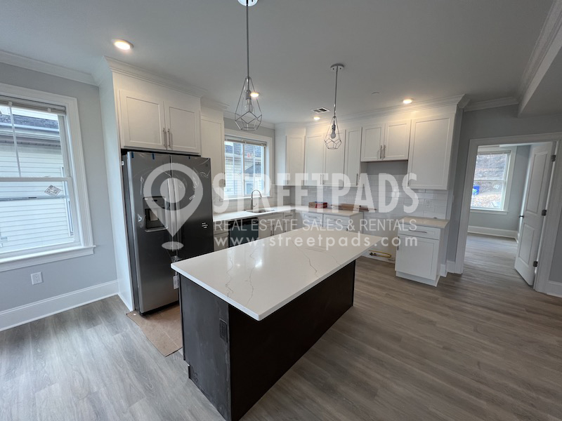 100 Brooks St, Brighton