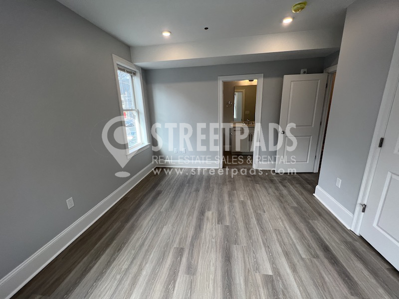 100 Brooks St, Brighton