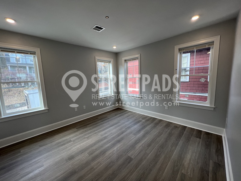 100 Brooks St, Brighton