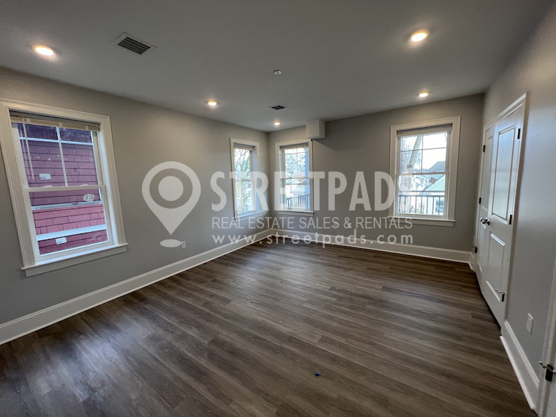 100 Brooks St, Brighton