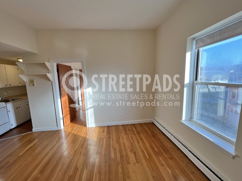 168 North Beacon St, Brighton