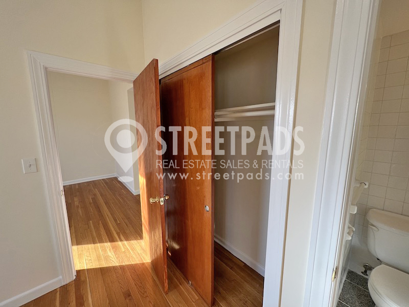 168 North Beacon St, Brighton