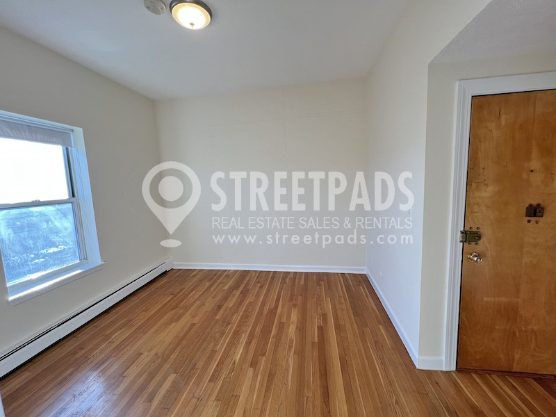 168 North Beacon St, Brighton